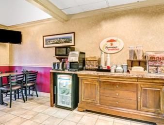 Homespring Inn & Studios - Hartford South - Rocky Hill Restaurant foto